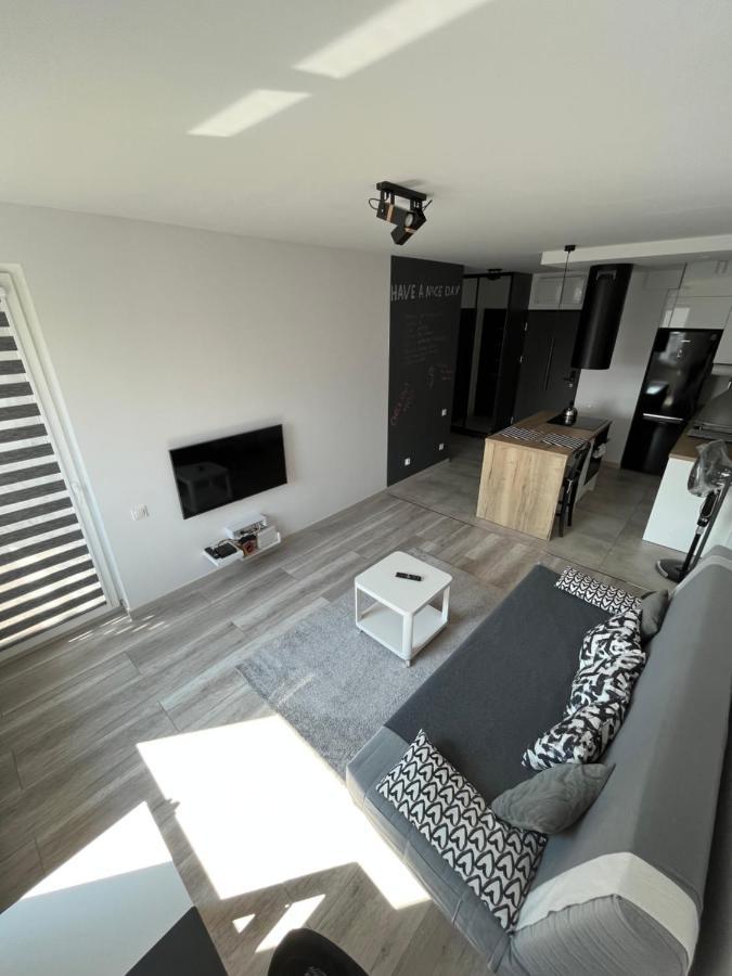 Miko Apartment 1 Poznań Esterno foto